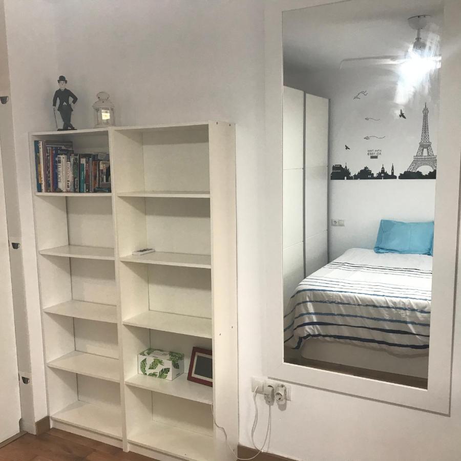 Apartamento Estudio Loft En El Centro Para 3 O 4 Personas Cama Doble Y Sofa Cama Check In A Partir De Las 15 Y 30 Min Pm Y Check Out Hasta Las 11 Y 30 Pm Con Wifi Normalmente No Se Puede Adelantar El Check In Τορρεμολίνος Εξωτερικό φωτογραφία